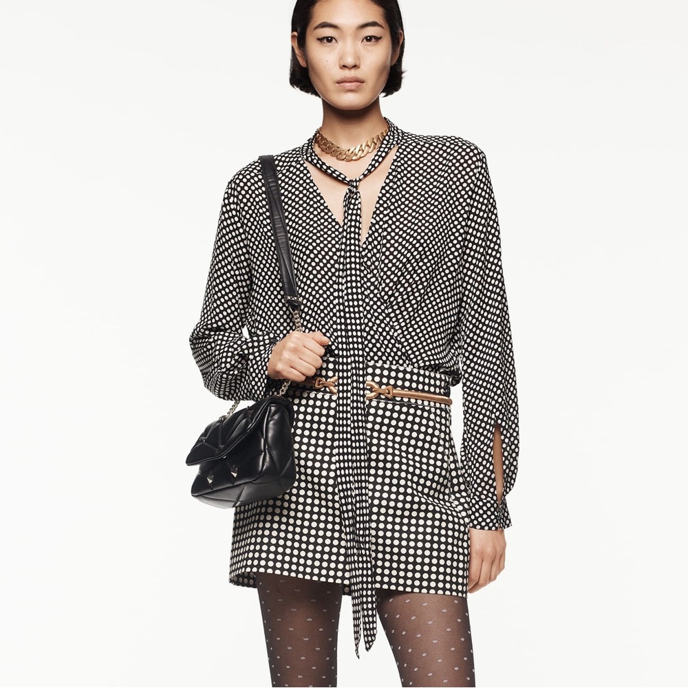 Zara studio black white polka dot mini skirt with pockets sz.XS